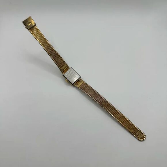 Vintage Timex Gold Tone Green Dial Manual Wind Women's Watch - Picture 4 of 7